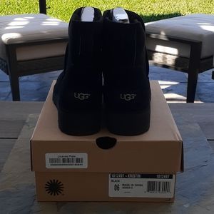 UGG Kristin Booties